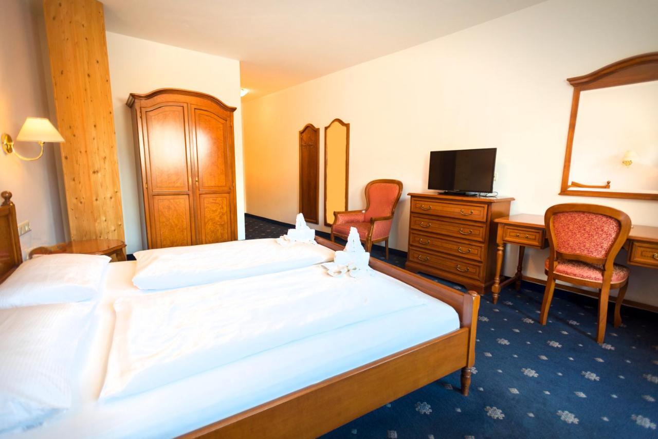 Hotel Marlingerhof エクステリア 写真