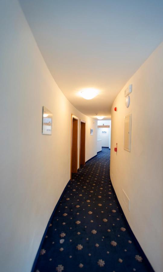 Hotel Marlingerhof エクステリア 写真